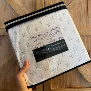 New Sheets Grey & White Arrows Twin XL College Dorm Life Kids Boho Sheet Set